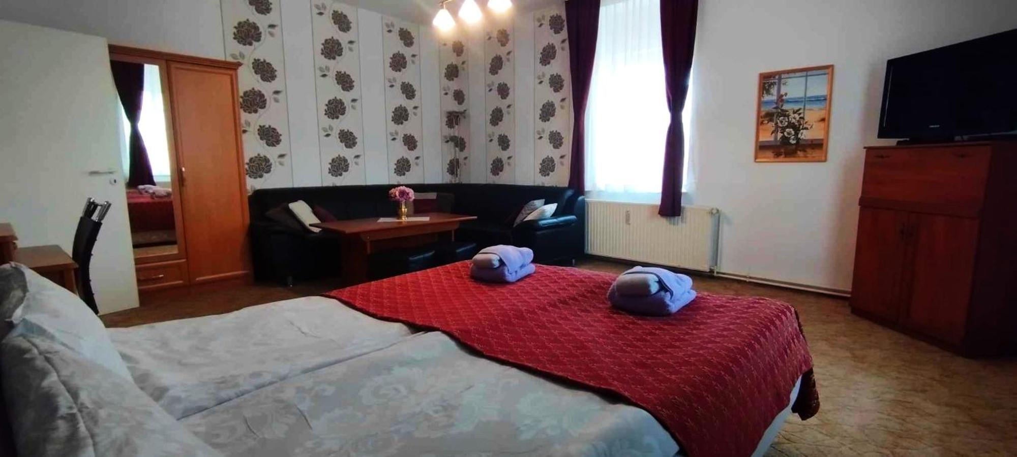 Grosse Wohnung Mit Terrasse Im Altstadtzentrum - Ferienwohnung Chiplakoff 블랑켄부르크 외부 사진