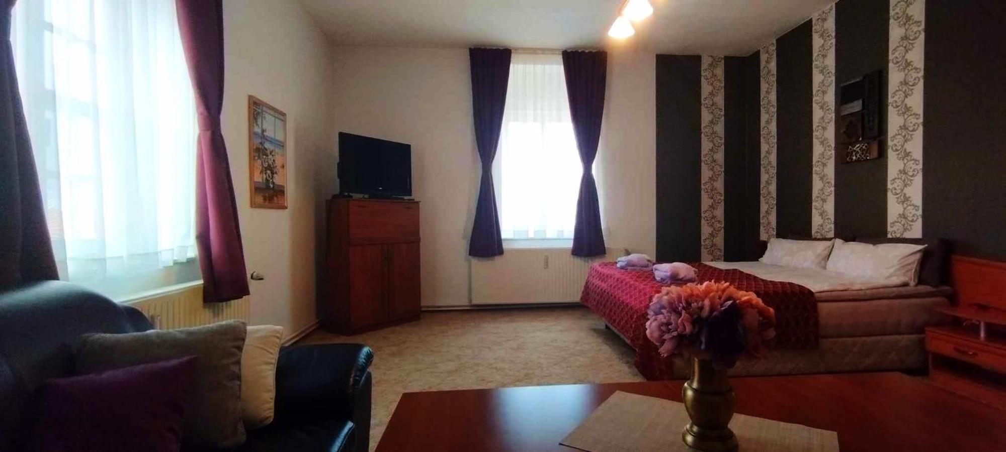 Grosse Wohnung Mit Terrasse Im Altstadtzentrum - Ferienwohnung Chiplakoff 블랑켄부르크 외부 사진